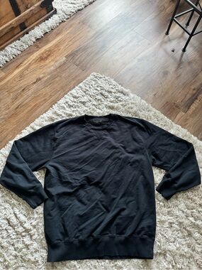 Goodlife Men's Black Crewneck Sweatshirt